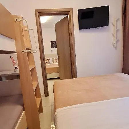 Only One & Guest house *